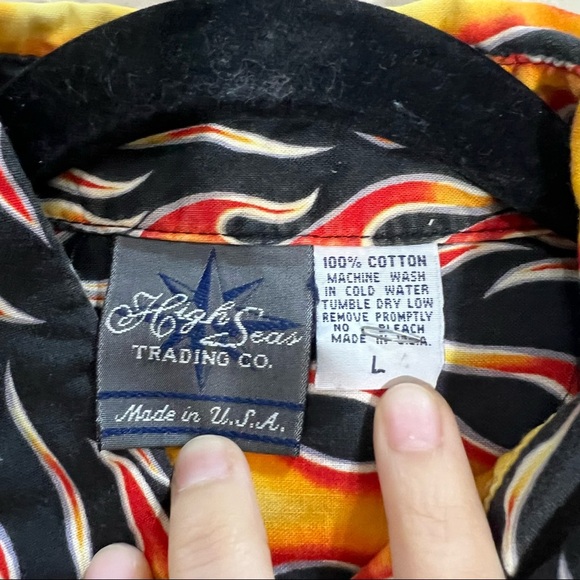VTG High Seas Trading Co Mens Flame Button Down Shirt Sz L Street Retro Funky - Picture 3 of 6